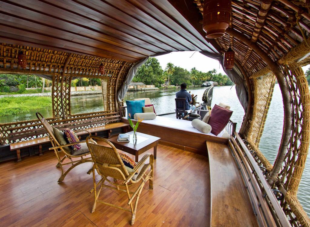 Xandari Riverscapes Alappuzha Exterior photo